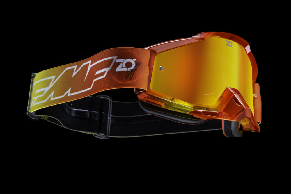 ZO16 Vision Signature FMF PowerBomb Cycle - News Goggles