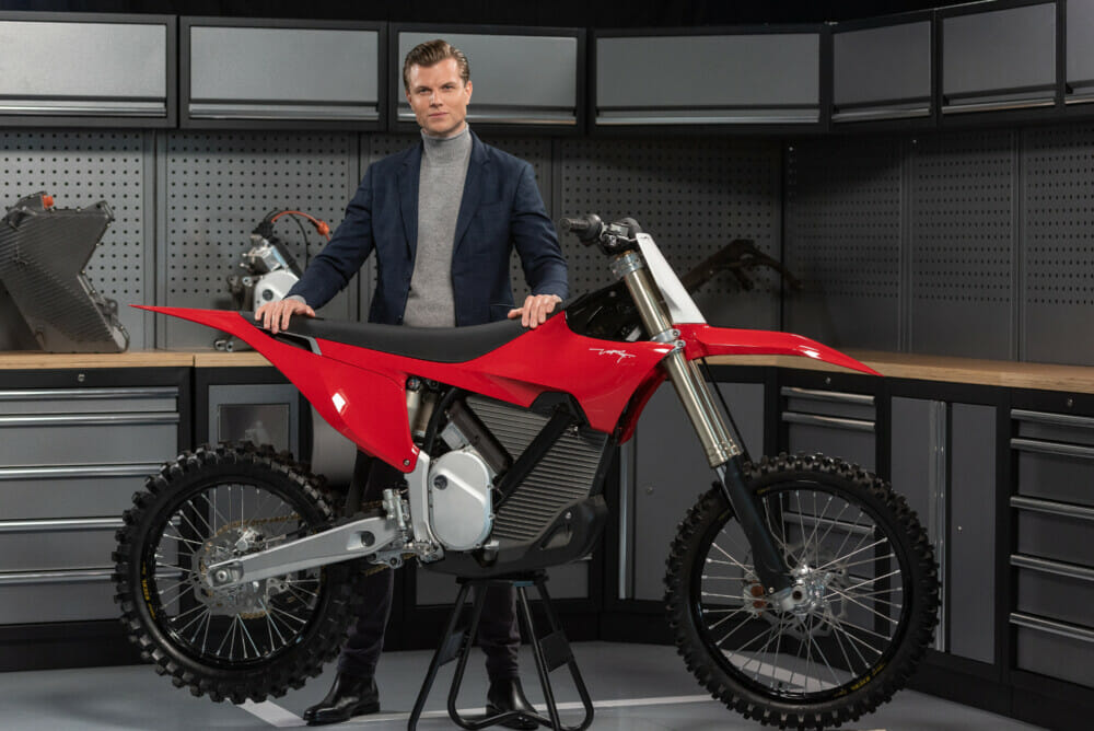 Vídeo Motocross: Stark Varg, a moto elétrica revolucionária? - Offroadmoto
