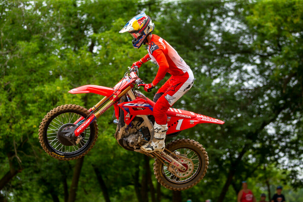 2022-millville-national-brown-dog-photo-jett-lawrence