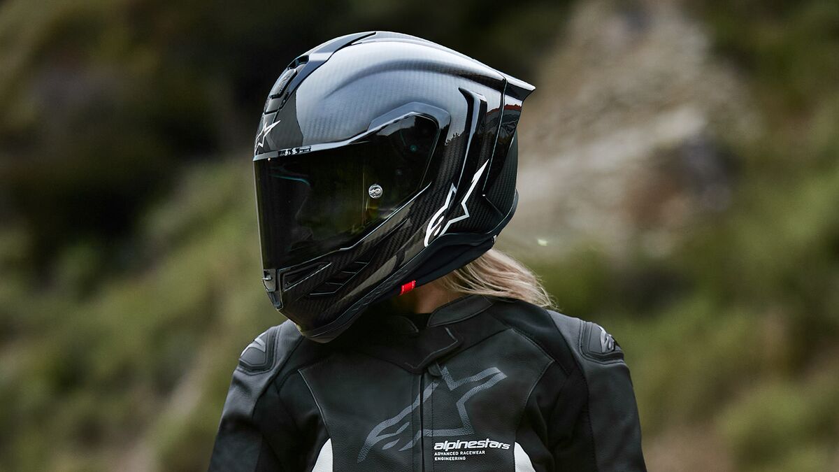 Alpinestars Presents Its All-New Supertech R10 Road Racing Helmet