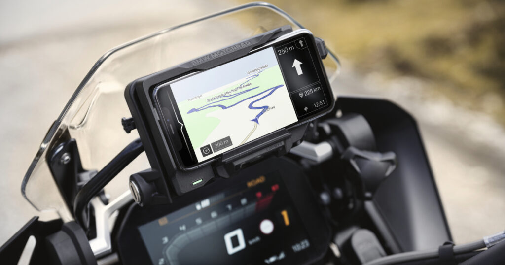 BMW Motorrad TomTom Navigation Display
