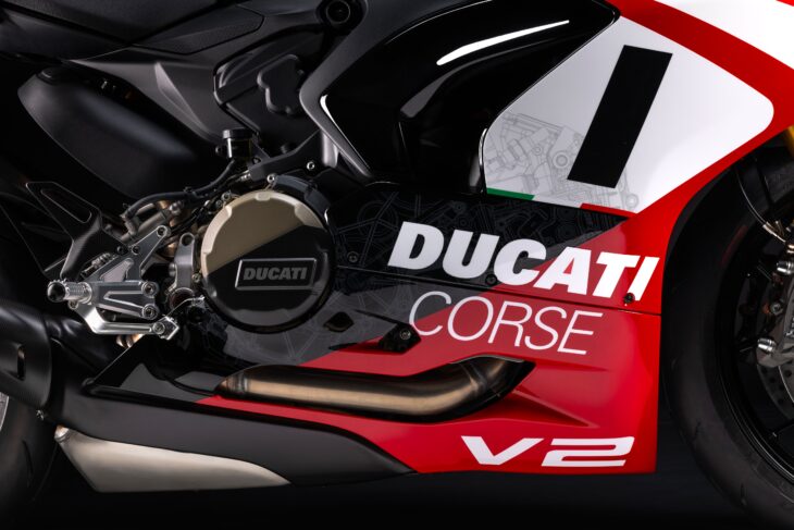 Ducati release the Panigale V2 Superquadro Final Edition