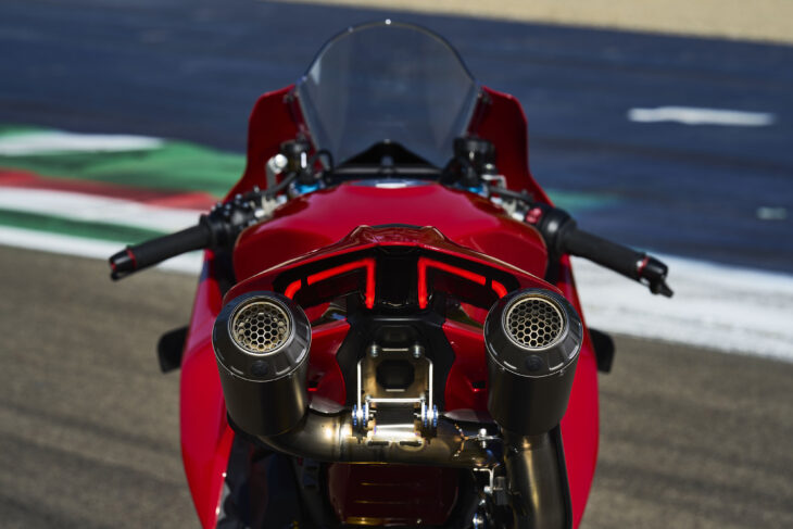 2025 Ducati Panigale V4 and V4 S First Look and Specs