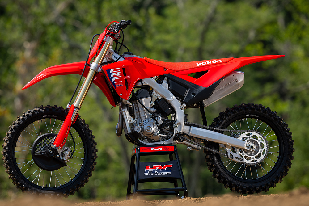 Video 2025 Honda CRF450R First Ride Cycle News