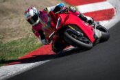 2025 Ducati Panigale V4 S Cycle News Review