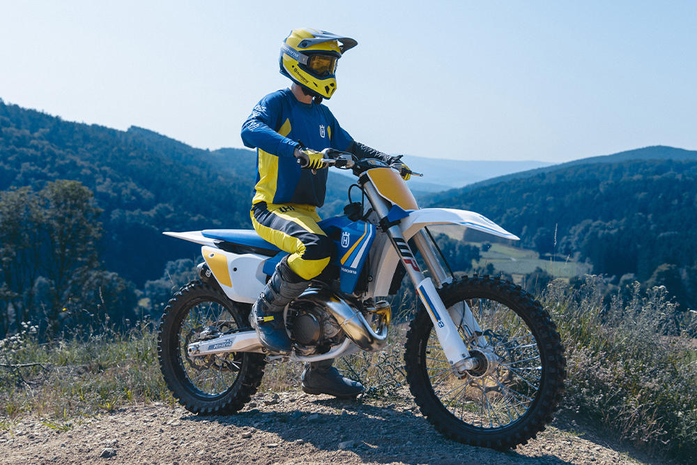 2025-husqvarna-heritage-edition-limited-edition-cycle-news