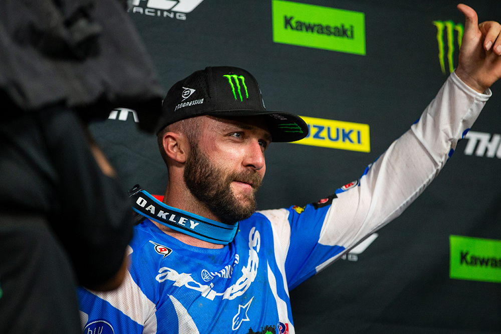 eli-tomac-in-for-mxon-cycle-news