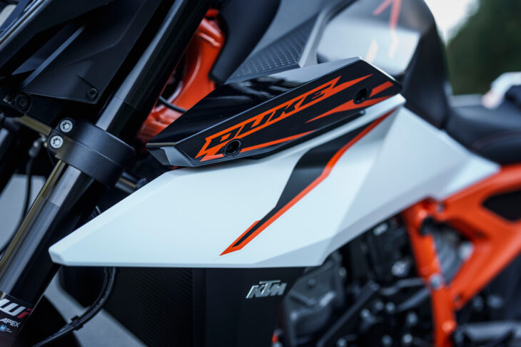 2025 KTM 990 Duke R First Look and Specs