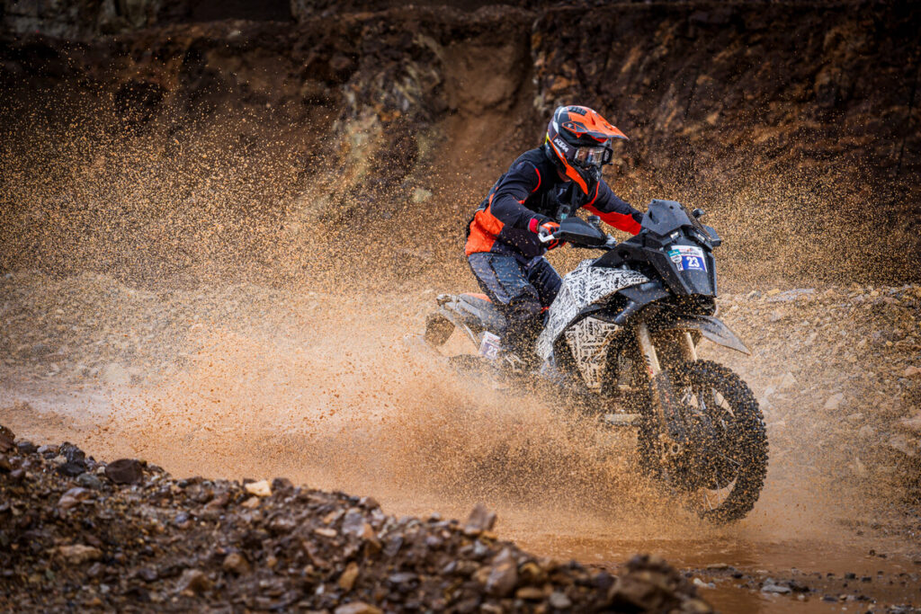 Johnny Aubert tests KTM Automated Transmission prototype at 2024 Erzbergrodeo