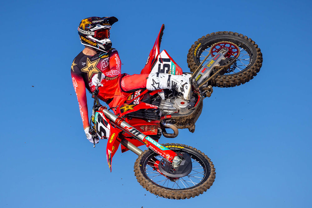 Justin-Barcia-2025-supercross-cycle-news